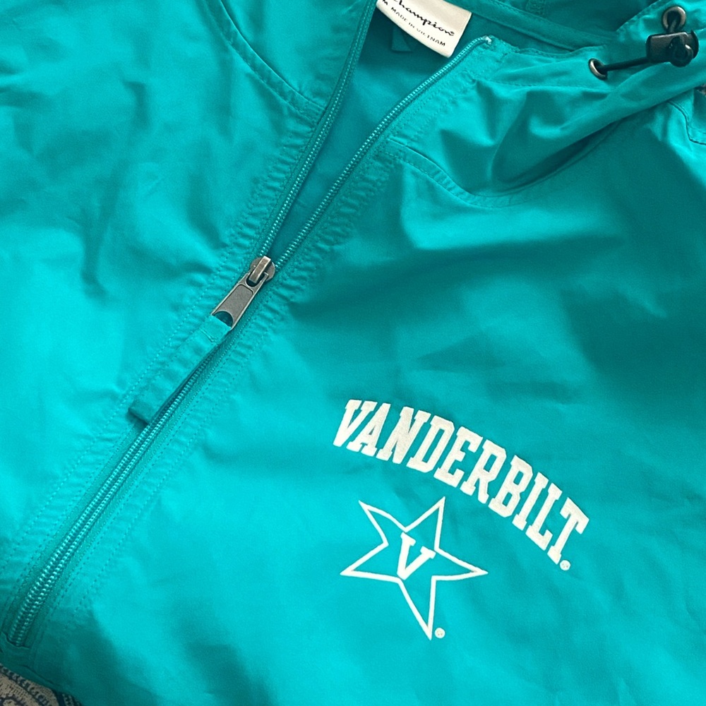 Champion Windbreaker w Vanderbilt logo